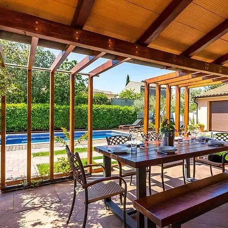 Holiday home Cadetta Liznjan